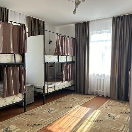Hostel Aya Sofia Biškek Exteriér fotografie
