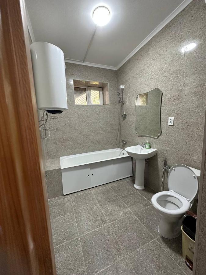 Hostel Aya Sofia Biškek Exteriér fotografie